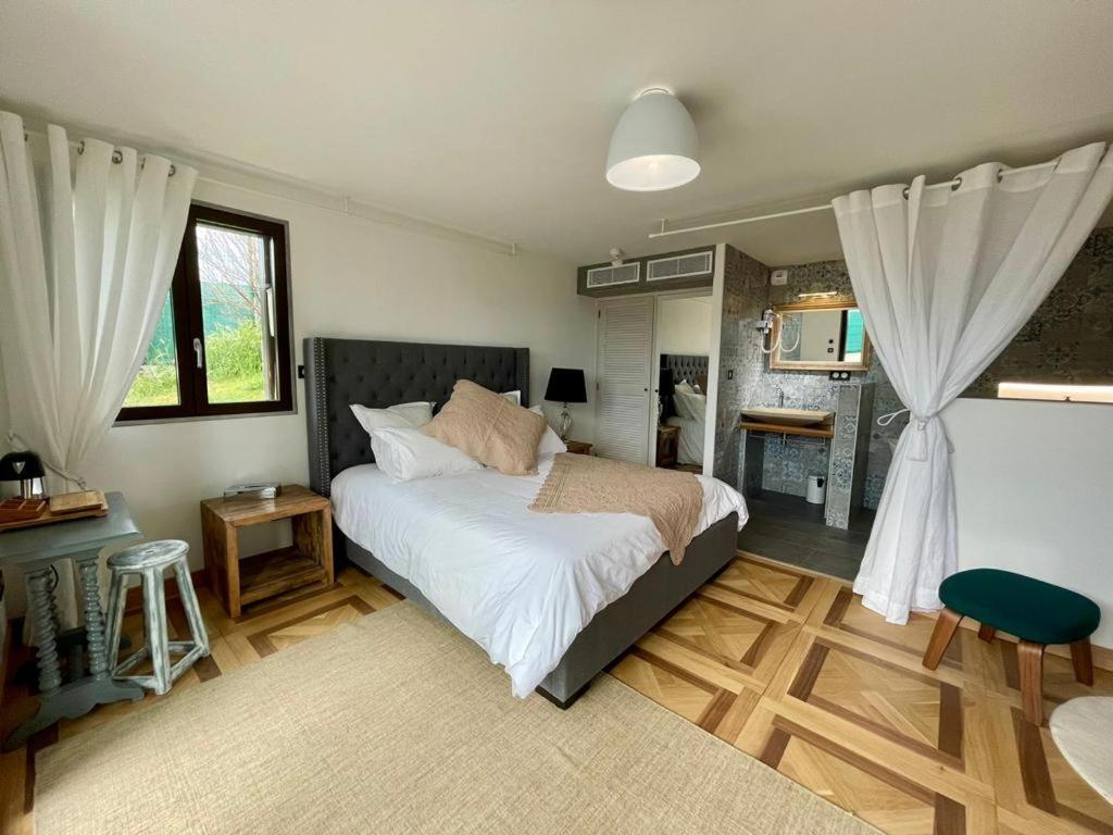 ニース Escondida Bed & Breakfast エクステリア 写真
