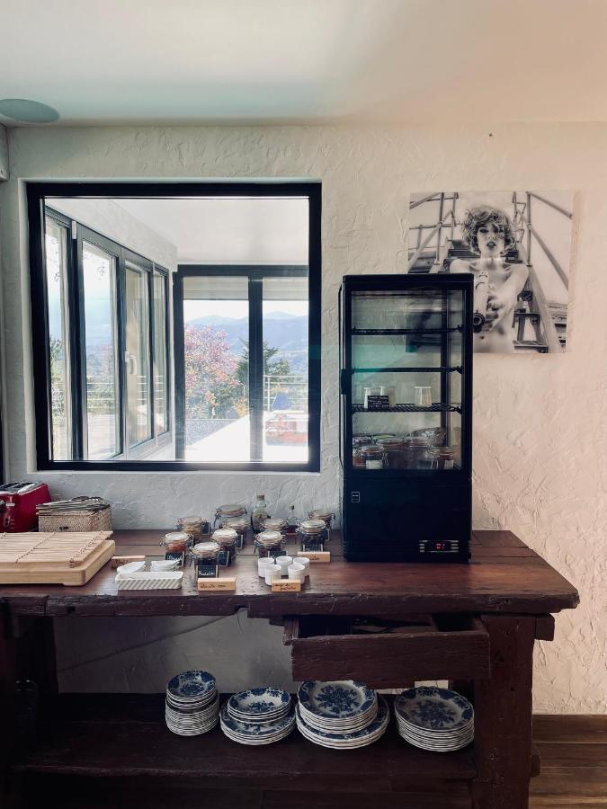 ニース Escondida Bed & Breakfast エクステリア 写真